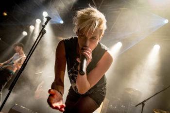 Konzertbericht Deine Cousine beim Rogers Heimspiel, Düsseldorf zakk, 30.11.2018