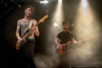 Konzertbericht Rasta Knast beim Rogers Heimspiel, Düsseldorf zakk, 30.11.2018