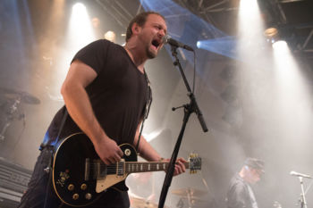 Konzertbericht Rasta Knast beim Rogers Heimspiel, Düsseldorf zakk, 30.11.2018