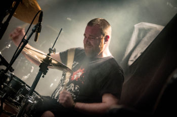 Konzertbericht Rasta Knast beim Rogers Heimspiel, Düsseldorf zakk, 30.11.2018