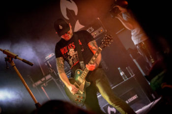 Konzertbericht: Tourette's beim Süchteln brennt 2019